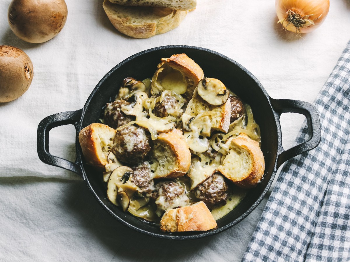 ￼￼￼￼￼￼Gebackene Zwiebelfleischbällchen